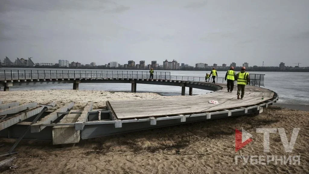 5abab43b-f8a5-4483-8851-4a4929b7d977