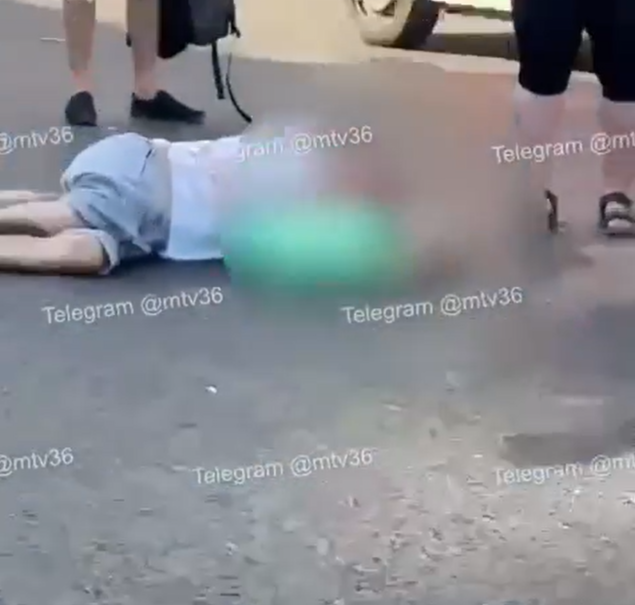 Мужчину сбили в районе улицы Донбасской в Воронеже
