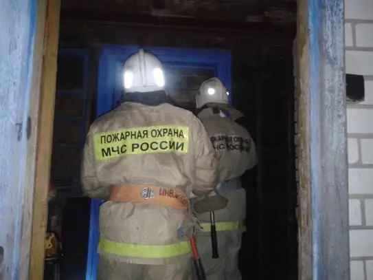 Из горевшего административно-офисного здания в Воронеже эвакуировали 17 человек