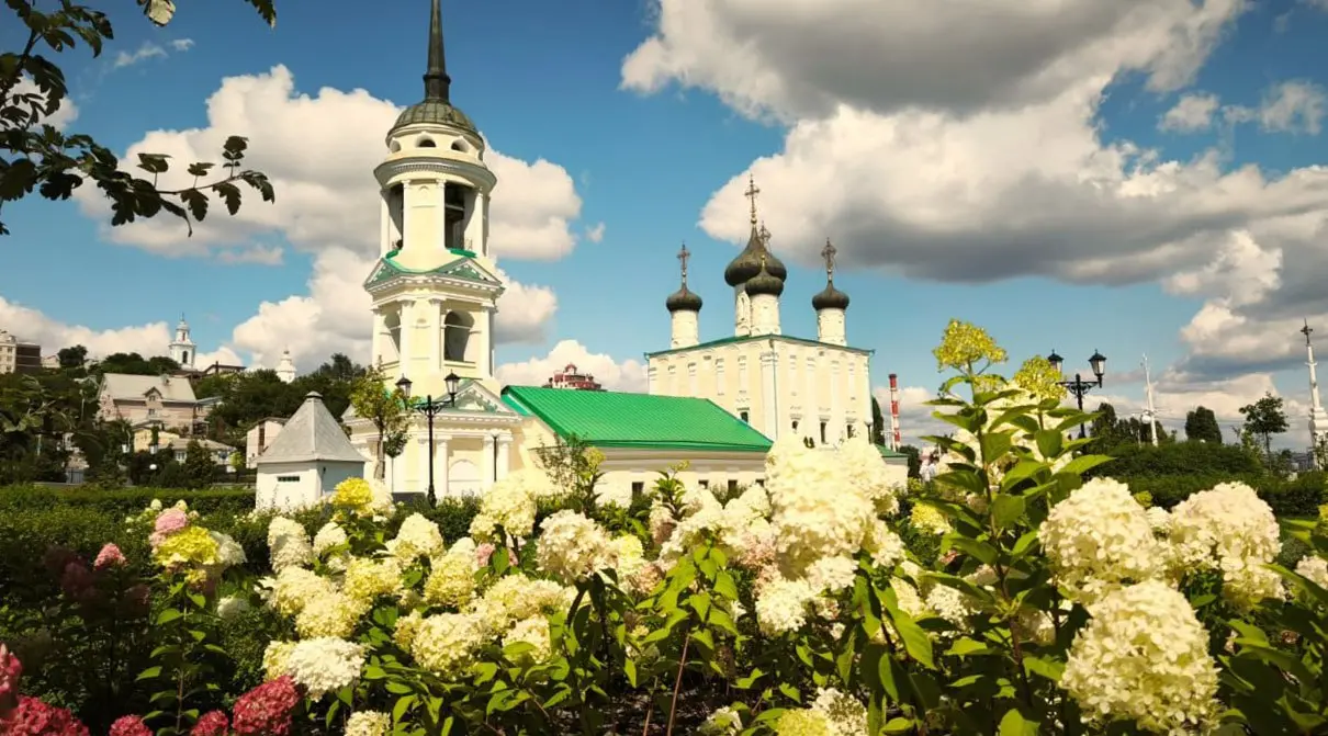 Успение Богородицы в 2026 году: какого числа, как поздравить с праздником и что нельзя делать