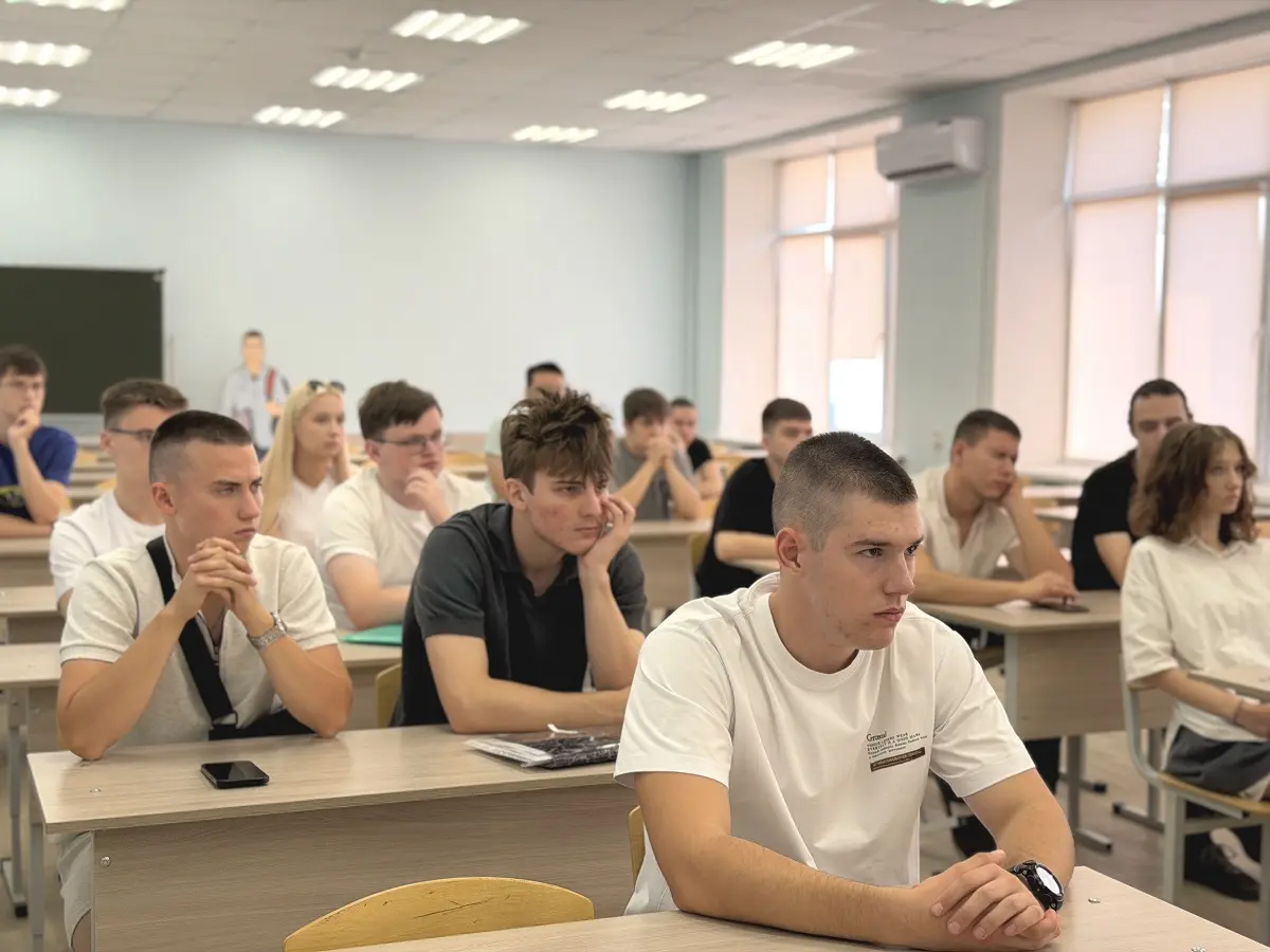 Первокурсники Нововоронежского «политеха» адаптировались к студенческой жизни всего за 4 дня