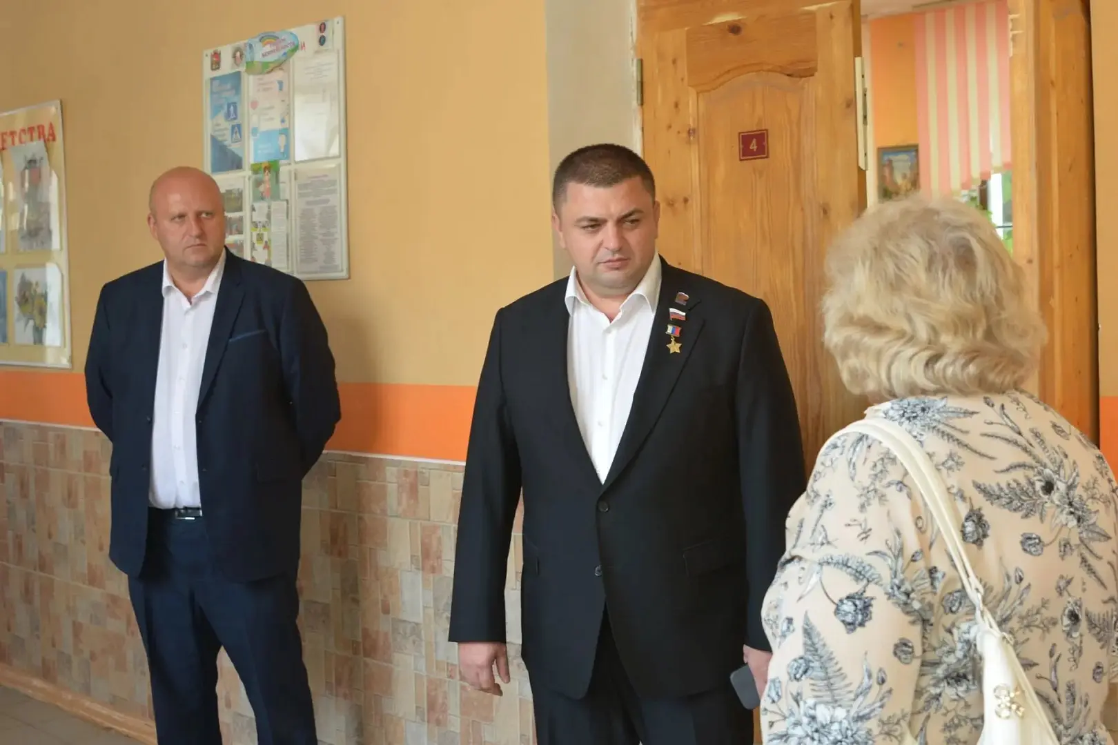 Перед Днём знаний председатель Воронежской гордумы посетил школу №20