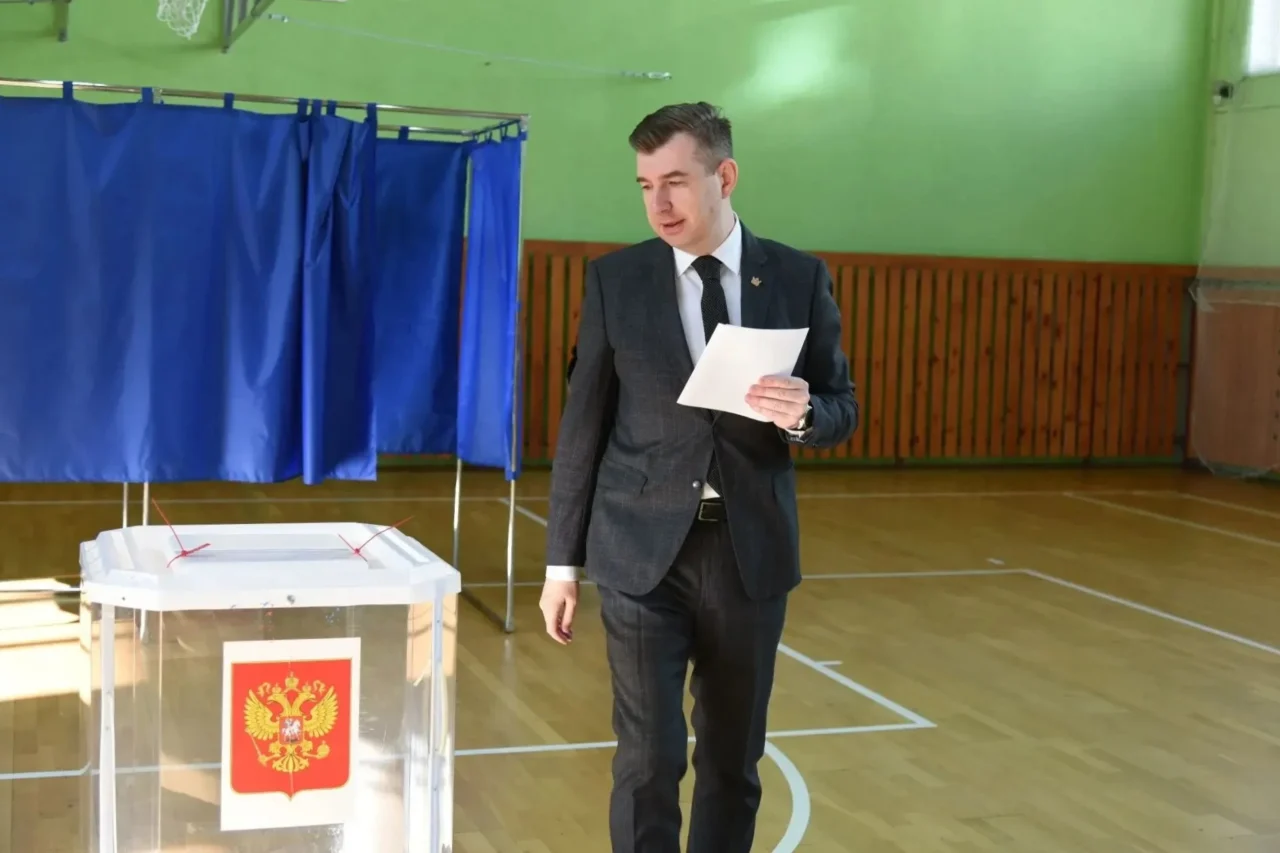 Первый зампред правительства Воронежской области проголосовал на выборах в Госдуму