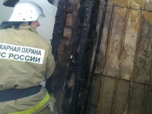 Женщина оказалась в больнице после пожара в воронежском посёлке