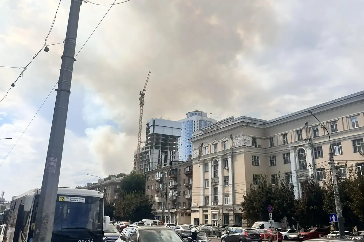 Дым от пожара у Шилово добрался до центра Воронежа