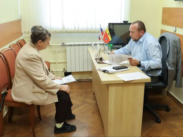 В мэрии Воронежа и районах областного центра регулярно проводятся приёмы жителей города
