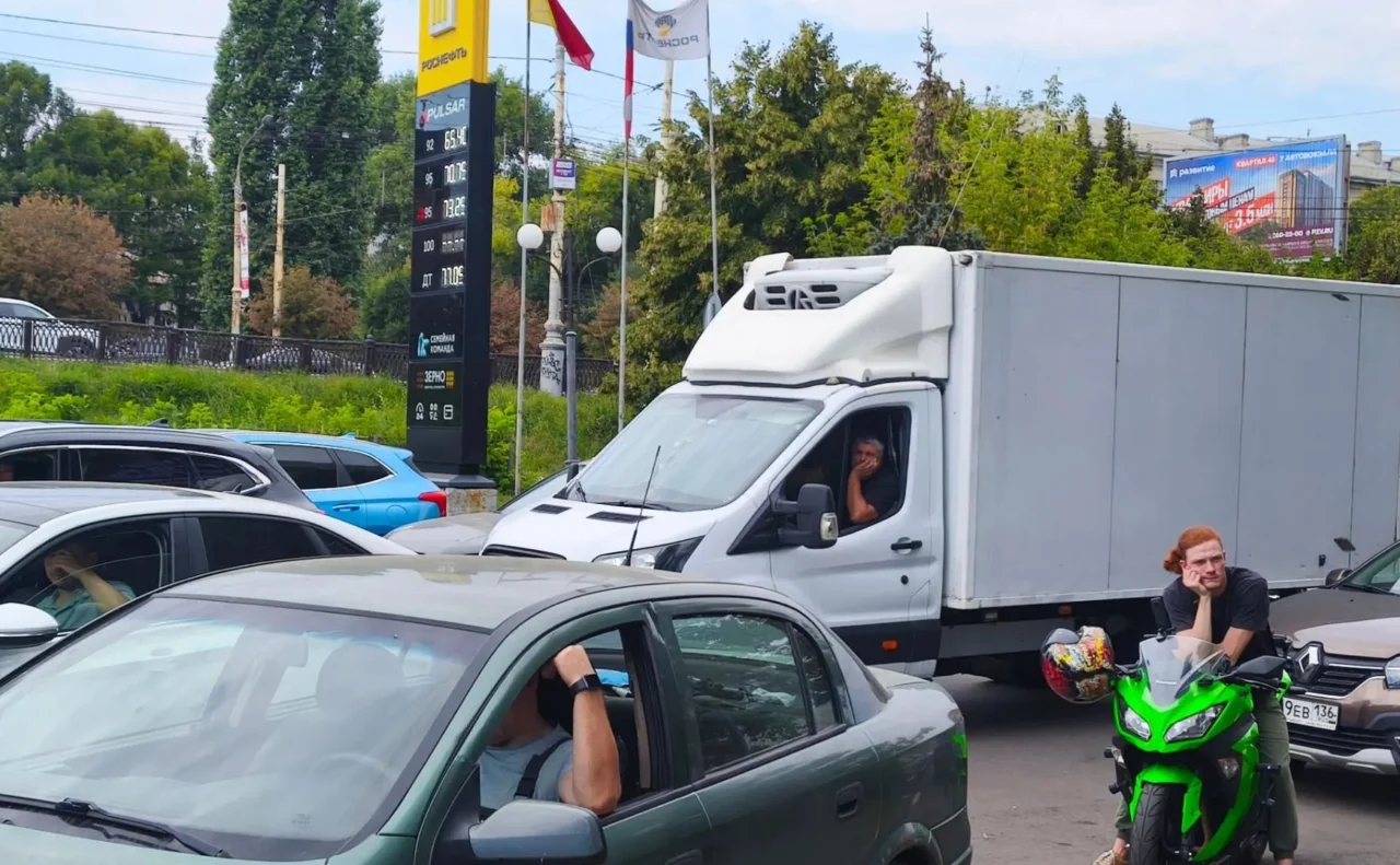170 воронежцев пожаловались в УФАС на дорогой бензин