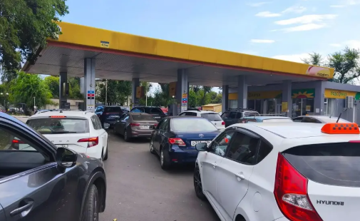 В Воронеже инвалид судится с «Роснефтью» за отказ заправить его вне очереди