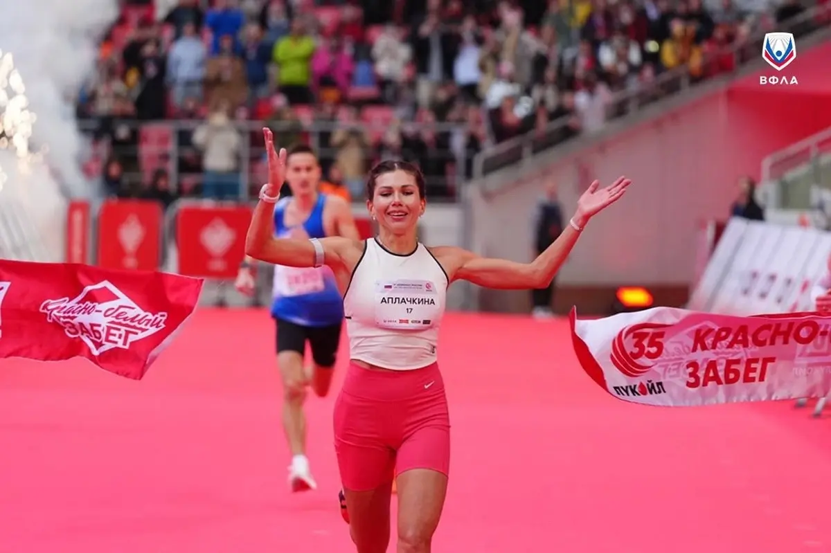 Воронежская бегунья Светлана Аплачкина вновь стала чемпионкой России на шоссе