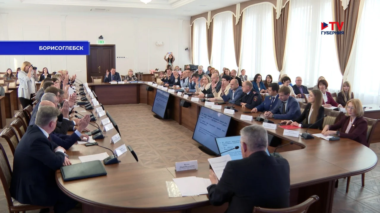 В Борисоглебске выбрали нового главу городского округа – Александра Леонова